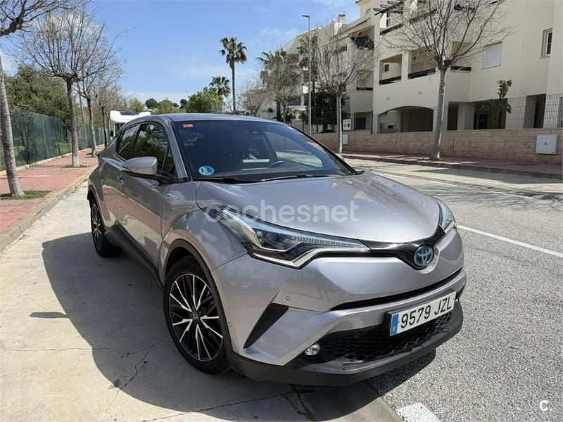 Usado Toyota C-HR Plus 122 CV (89 kW) 2017 Gris / plata SUV