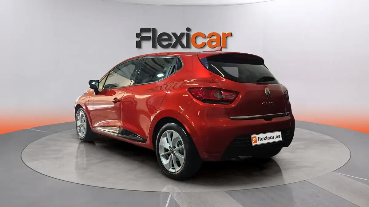 Usado Renault Clio IV LIMITED 90 CV (66 kW) 2018 Rojo Berlina