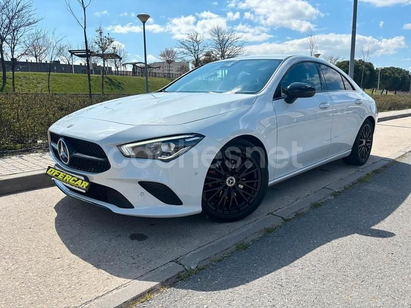 Blanco Usado 2021 Mercedes CLA200 Berlina | 23.900 € (Buen precio) - Imagen 1/4