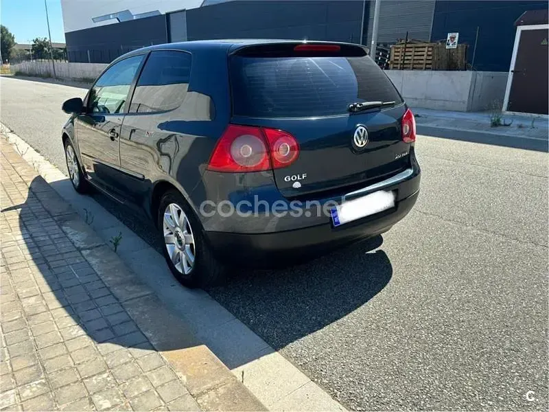 Usado VW Golf IV Sportline 140 CV (102 kW) 2006 Azul Berlina