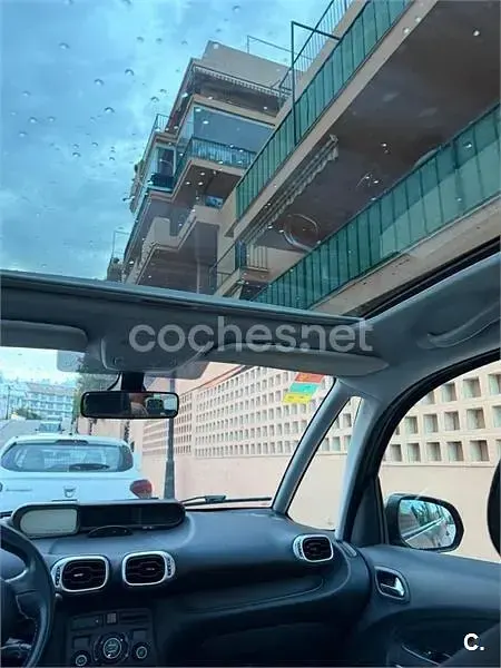 Usado Citroën C3 Picasso 90 CV (66 kW) 2010 Beige Monovolumen