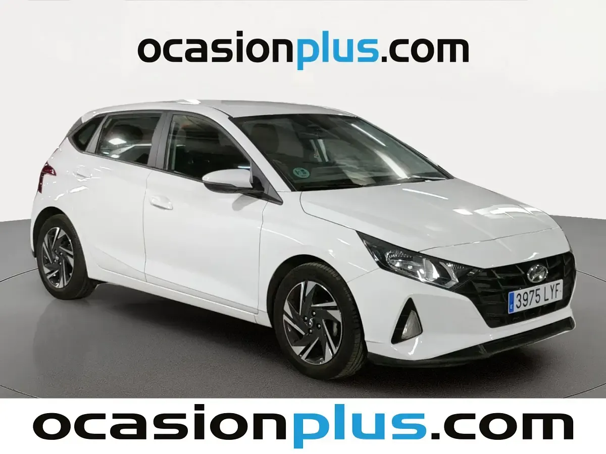 Usado Hyundai i20 84 CV (61 kW) 2022 Blanco Utilitario