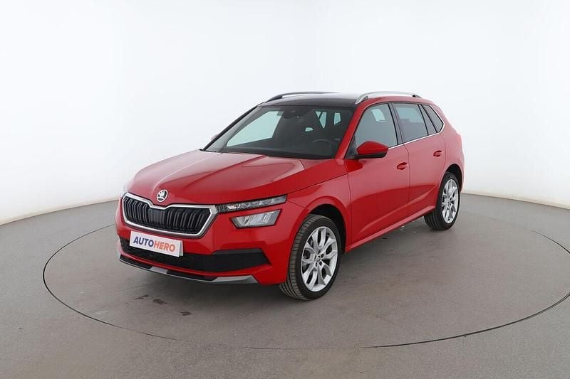 Rojo Usado 2024 Skoda Kamiq Sport SUV | 26.599 € (Un poco caro) - Imagen 1/3