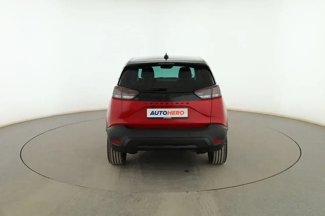 Usado Opel Crossland GS Line 131 CV (96 kW) 2022 Rojo SUV