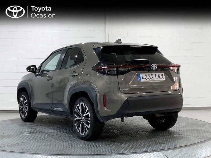 Usado Toyota Yaris Cross Style 116 CV (85 kW) 2022 Marrón SUV