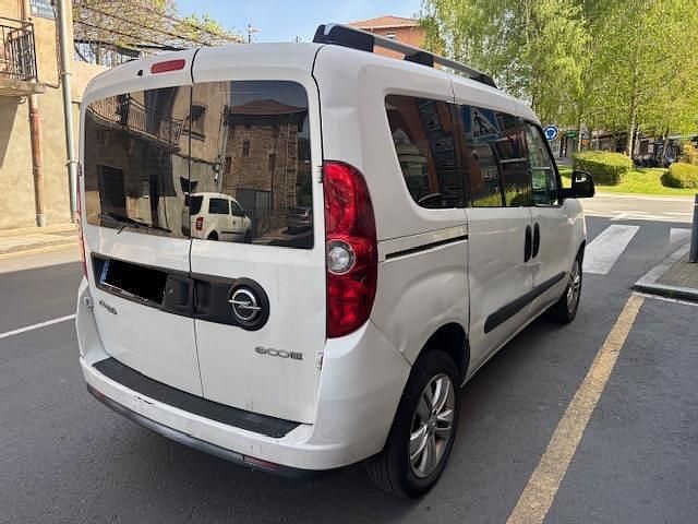 Usado Opel Combo 90 CV (66 kW) 2016 Monovolumen