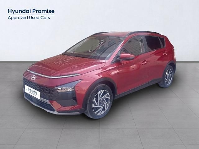 Usado Hyundai Bayon 100 CV (73 kW) 2025 Rojo SUV