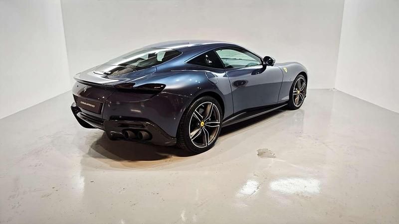 Usado Ferrari Roma 620 CV (456 kW) 2021 Azul Coupe