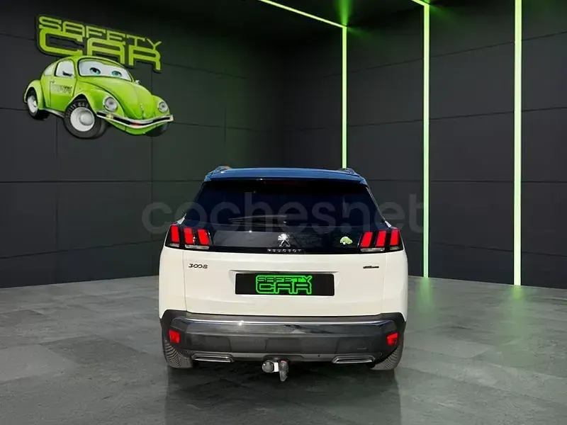 Usado Peugeot 3008 GT-line 130 CV (95 kW) 2019 Blanco SUV