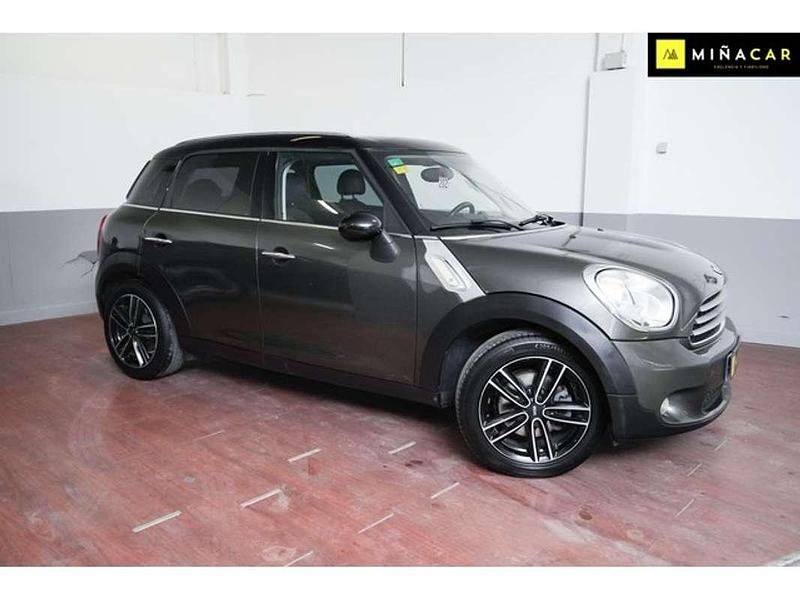Usado Mini Cooper D Countryman 111 CV (81 kW) 2012 Gris SUV