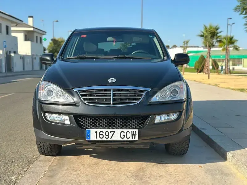 Usado SsangYong Kyron 141 CV (103 kW) 2008 Negro SUV