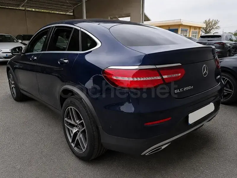 Usado Mercedes GLC250 204 CV (150 kW) 2018 Azul SUV