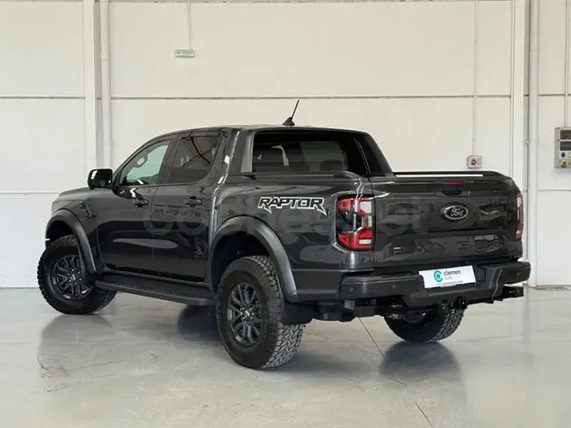 Usado Ford Ranger Raptor 210 CV (154 kW) 2023 Gris / plata Pickup/Camioneta