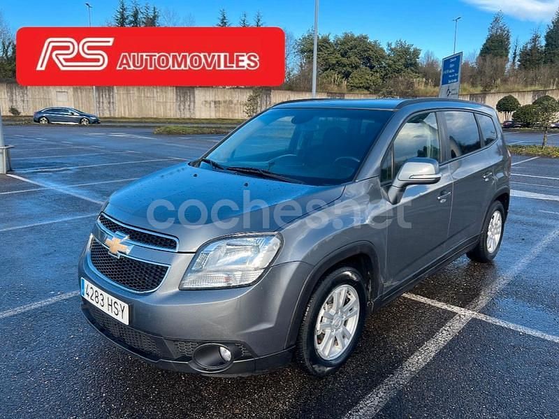 Gris / plata Usado 2013 Chevrolet Orlando LT Monovolumen | 9000 € (Un poco caro) - Imagen 1/4
