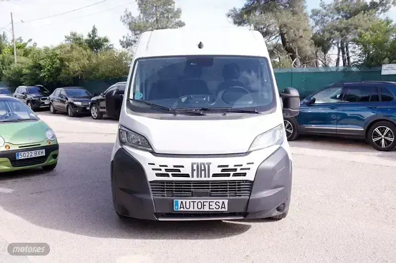Usado Fiat Ducato 140 CV (102 kW) 2024 Blanco Van