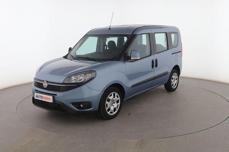 Azul Usado 2019 Fiat Doblò Easy Monovolumen | 14.499 € - Imagen 1/3
