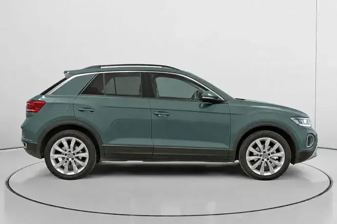 Usado VW T-Roc Life 150 CV (110 kW) 2022 SUV