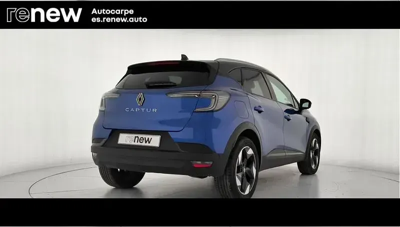 Usado Renault Captur Techno 100 CV (73 kW) 2025 Azul SUV