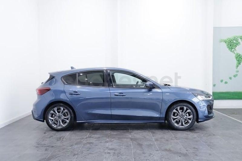 Usado Ford Focus ST-Line 125 CV (91 kW) 2023 Azul Berlina