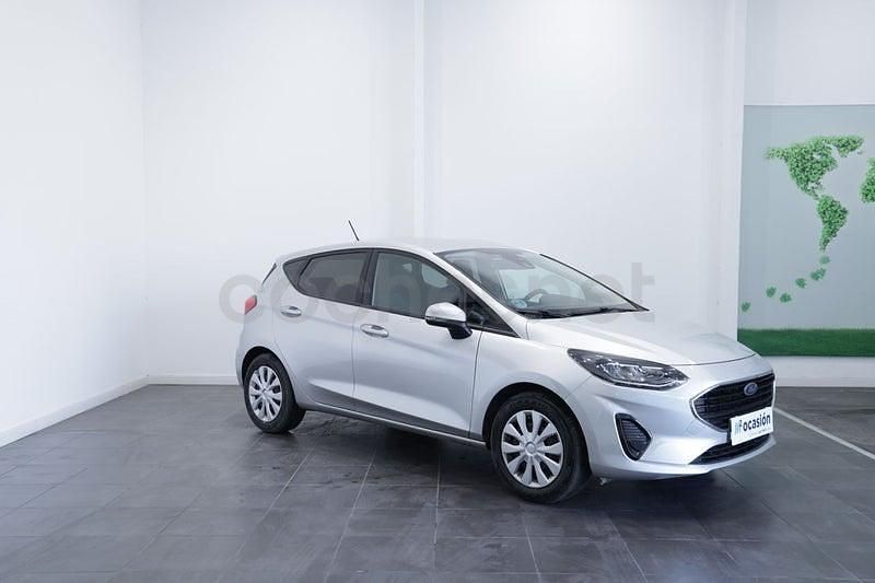 Usado Ford Fiesta Trend 75 CV (55 kW) 2022 Gris / plata Utilitario