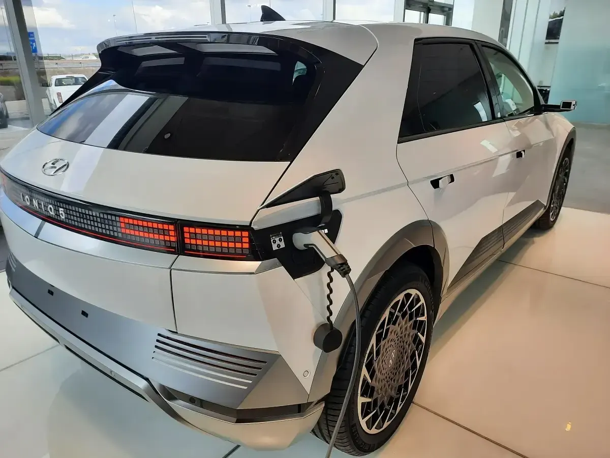Usado Hyundai Ioniq 5 167 kW (228 CV) 2023 Blanco SUV