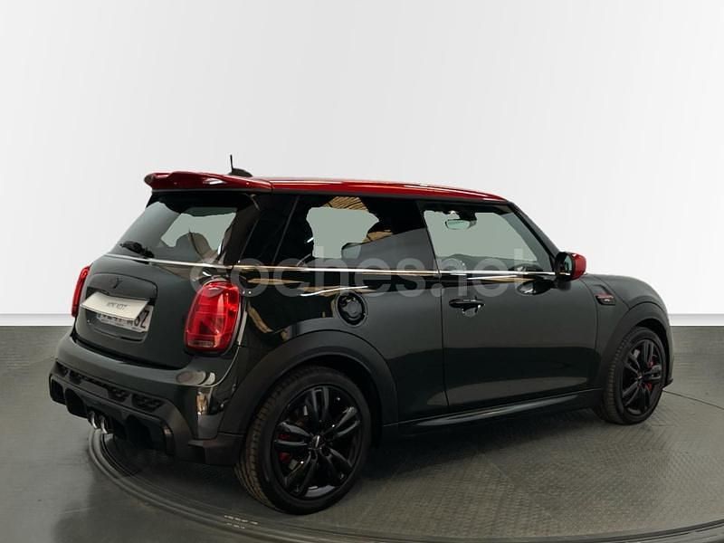 Usado Mini John Cooper Works 231 CV (169 kW) 2023 Verde Utilitario