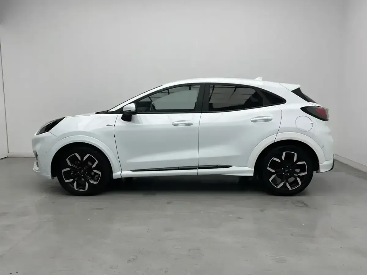 Usado Ford Puma ST-Line X 125 CV (91 kW) 2022 Blanco SUV