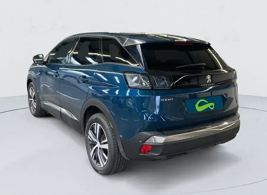 Usado Peugeot 3008 Allure 130 CV (95 kW) 2023 SUV