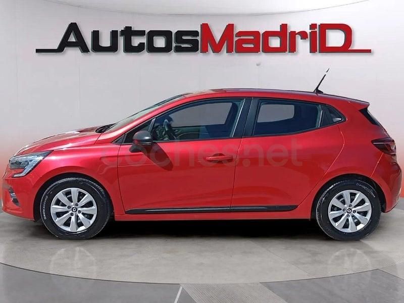 Käytetty Renault Clio V Equilibre 90 HP (66 kW) 2022 Punainen Sedan