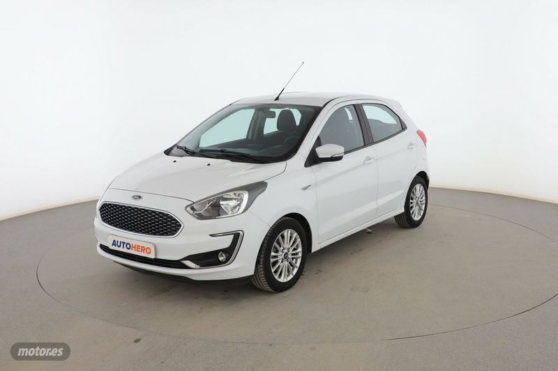 Blanco Usado 2019 Ford Ka Ultimate Utilitario | 9499 € - Imagen 1/3