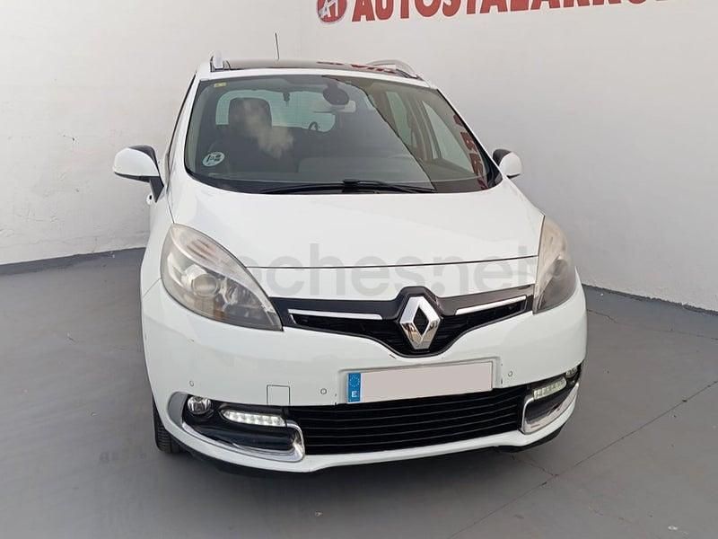 Usado Renault Grand Scénic III Bose Edition 110 CV (80 kW) 2015 Blanco Monovolumen