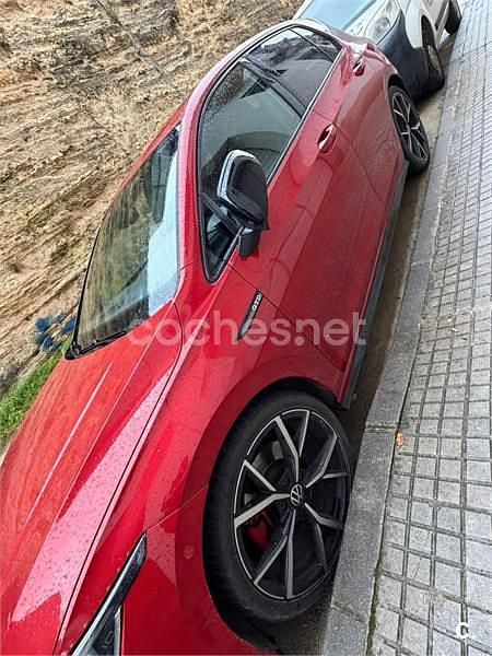 Usado VW Golf VII Sportline 150 CV (110 kW) 2021 Rojo Utilitario