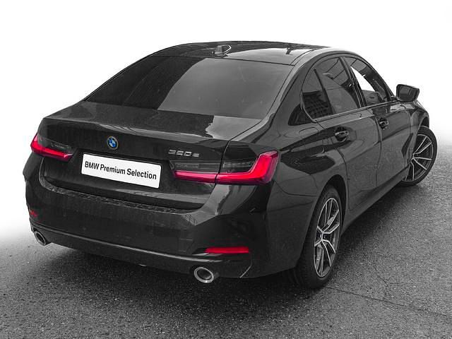 Usado BMW 320e Comfort Edition 204 CV (150 kW) 2025 Negro Berlina