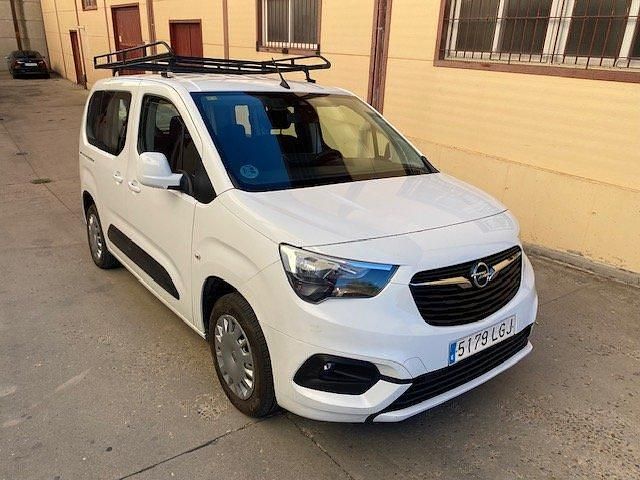 Usado Opel Combo Life Selective 100 CV (73 kW) 2020 Blanco