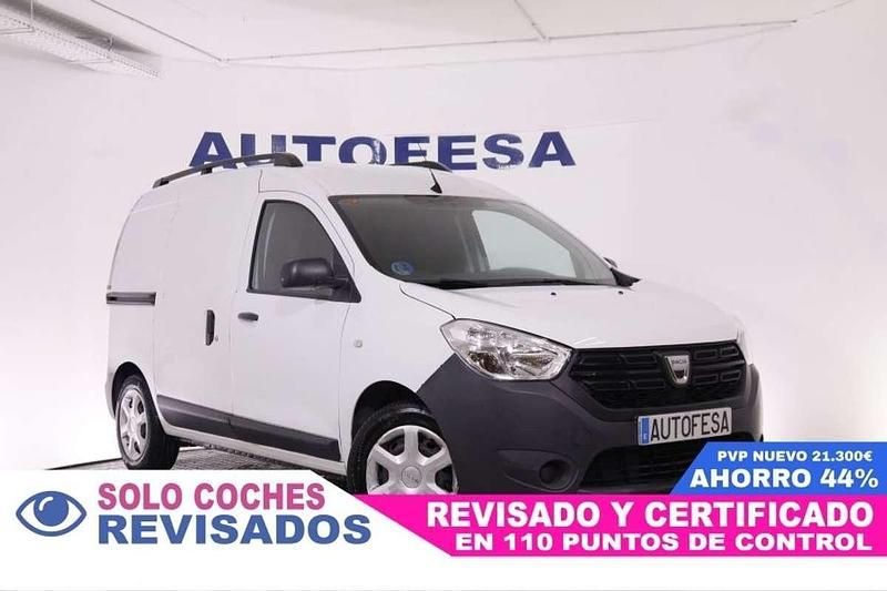 Usado Dacia Dokker 109 CV (80 kW) 2020 Blanco Monovolumen