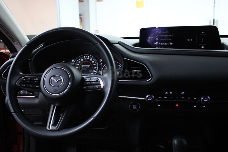 Usado Mazda CX-30 Exclusive-Line 150 CV (110 kW) 2024 Rojo SUV