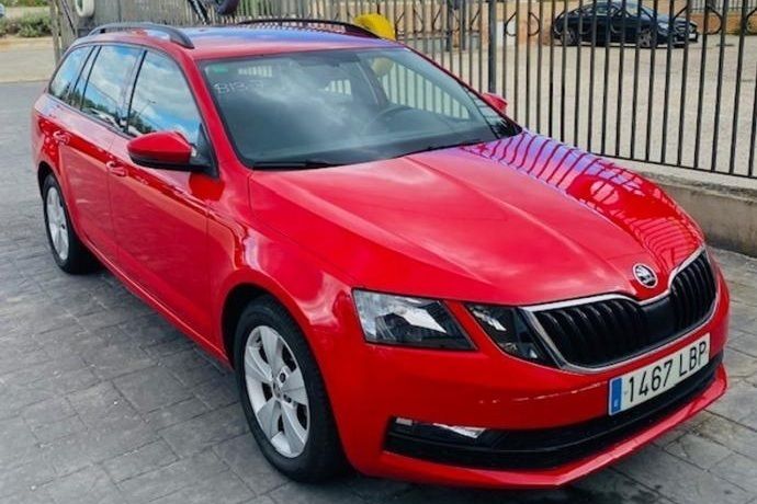 Usado 2019 Skoda Octavia Ambition | 12.400 € (Precio justo) - Imagen 1/4