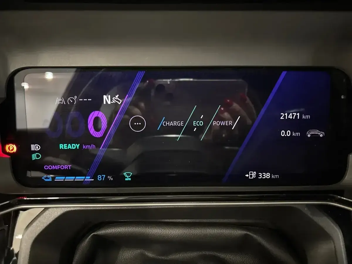 Usado Renault R5 Techno 110 kW (150 CV) 2025 Verde Utilitario