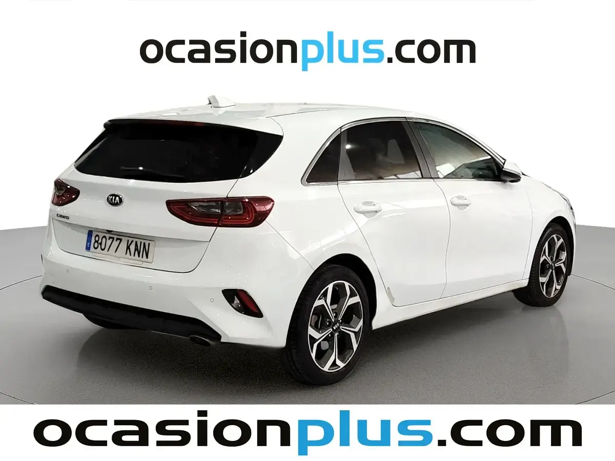 Usado Kia Ceed 120 CV (88 kW) 2018 Blanco Utilitario