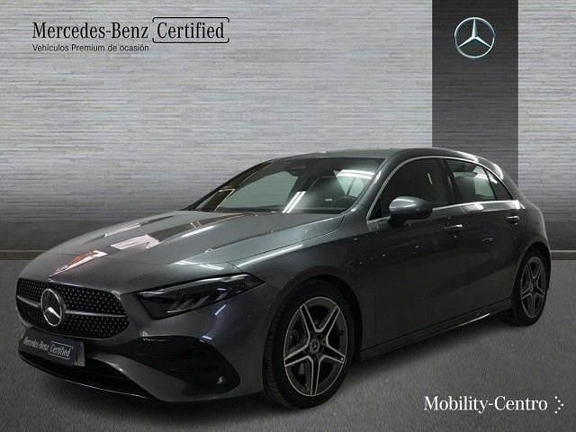 Gris montaña Usado 2025 Mercedes A180 AMG line | 33.600 € (Precio justo) - Imagen 1/4