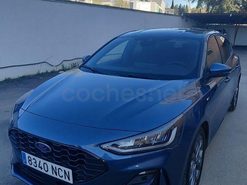 Usado Ford Focus ST-Line 125 CV (91 kW) 2025 Azul Berlina