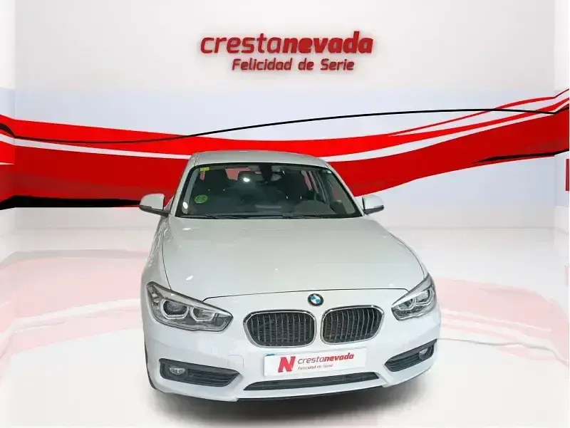Usado BMW 116 Comfort Edition 109 CV (80 kW) 2018 Blanco Utilitario