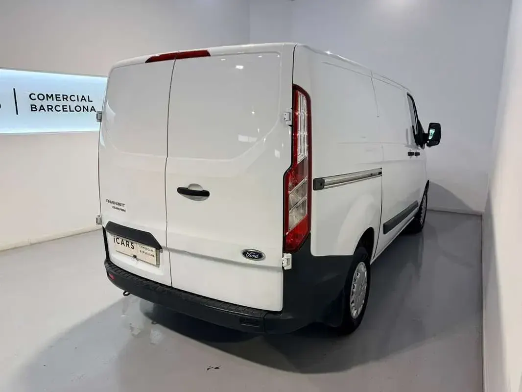 Usado Ford Transit Custom 170 CV (125 kW) 2023 Blanco Van