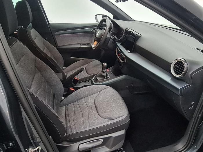 Nuevo Seat Arona Xperience 115 CV (84 kW) 2025 Gris SUV