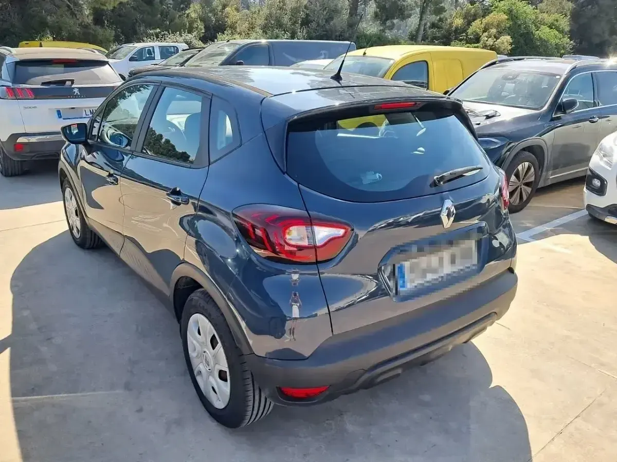 Usado Renault Captur Life 90 CV (66 kW) 2019 Azul SUV