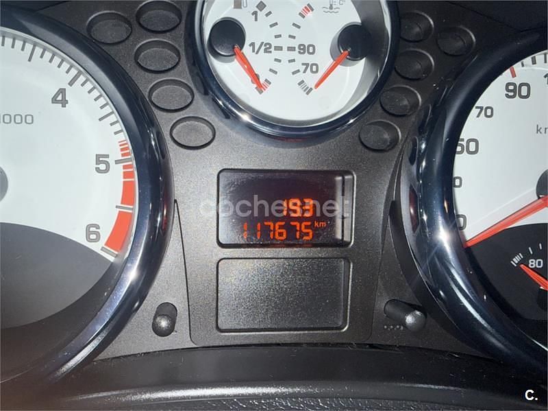 Usado Peugeot 207 Sport 90 CV (66 kW) 2007 Verde Berlina