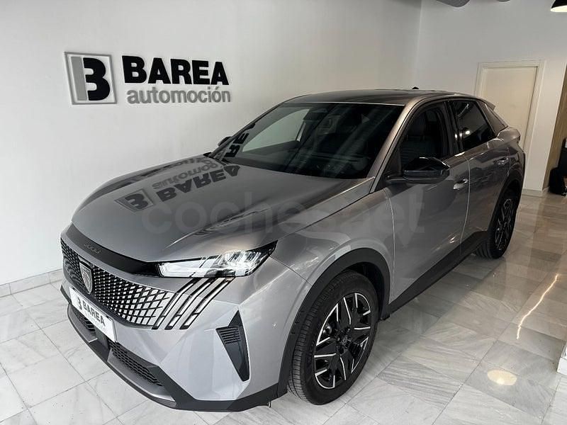 Usado Peugeot 3008 Allure 145 CV (106 kW) 2025 Gris / plata SUV