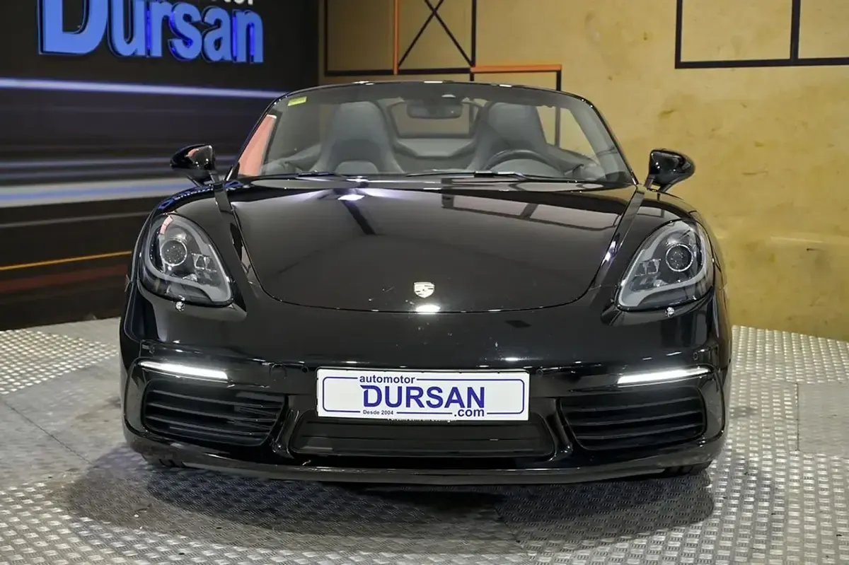 Usado Porsche 718 Boxster 300 CV (220 kW) 2019 Negro Descapotable