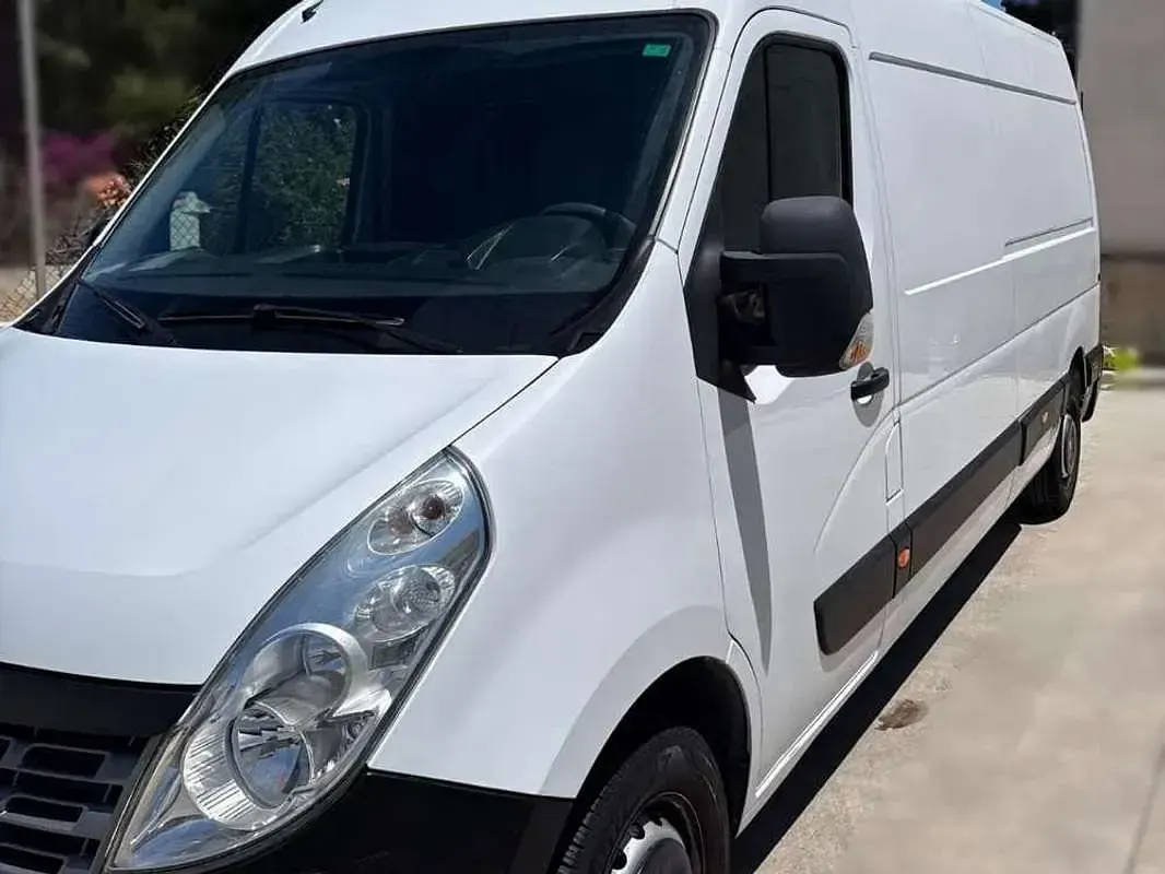 Usado Renault Master 129 CV (94 kW) 2019 Blanco Van