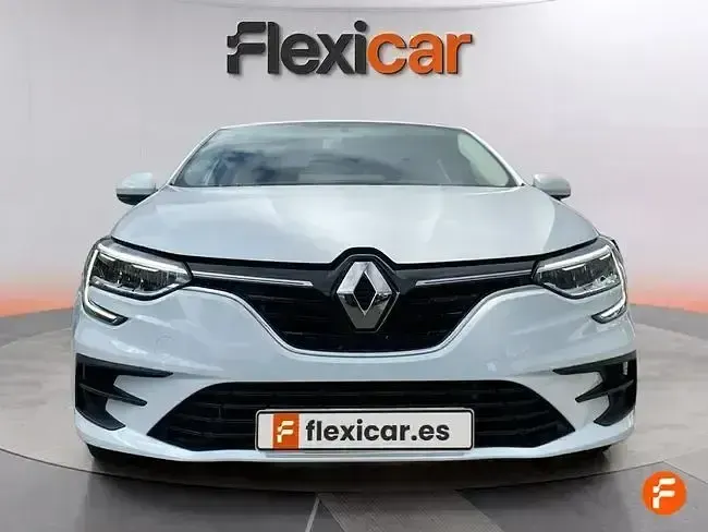 Usado Renault Mégane II Business 115 CV (84 kW) 2021 Blanco Berlina